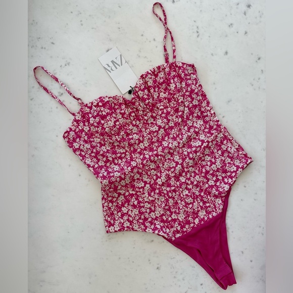 NWT Zara Pink Floral Spagh Strap Bodysuit - Picture 1 of 6